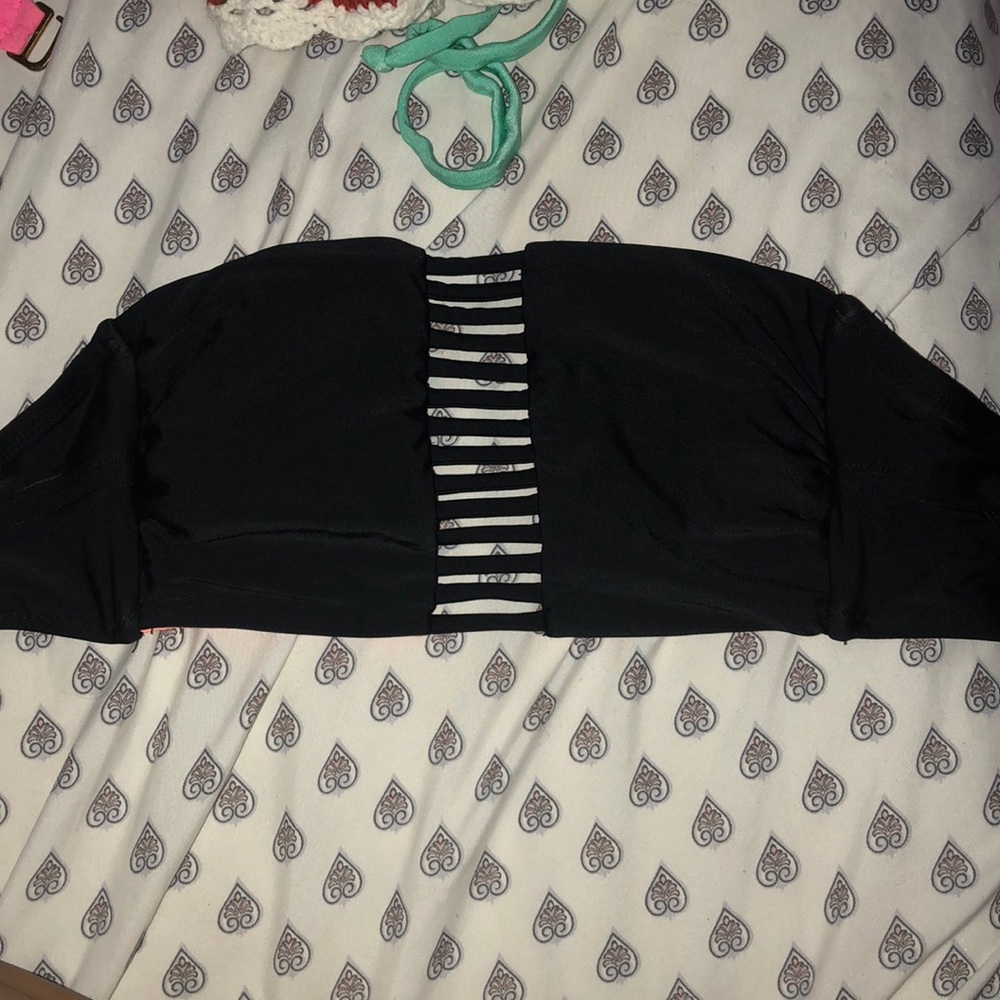 Black bandeau bikini top XS